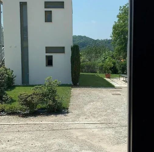 Διαμέρισμα Ingrappa Cube *